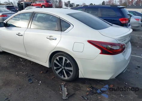 2018 Nissan Altima 2.5 from USA, damaged, VIN 1N4AL3APXJC106955